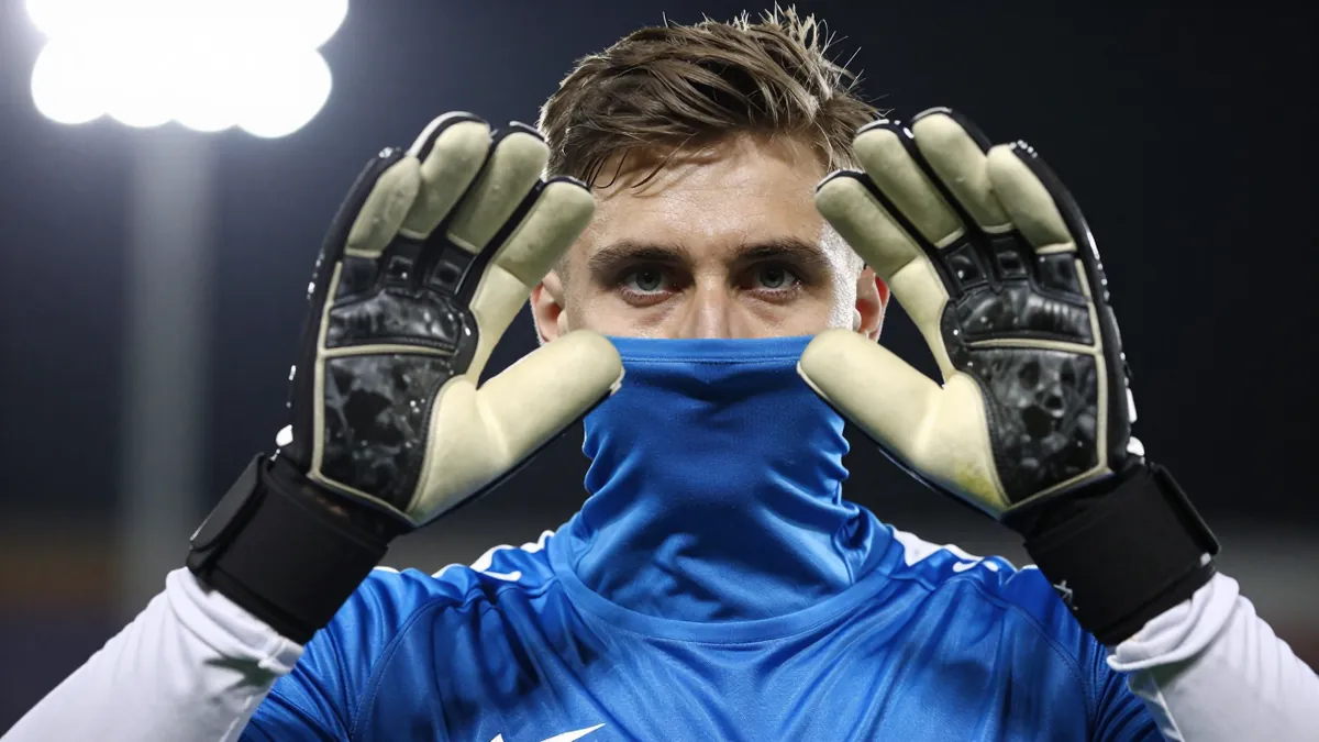Southend United Sign Experienced Goalkeepers