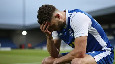 Southend United's three-game winning start to the National League season was ended by a 3-1 home defeat to Kidderminster...