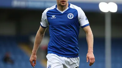 Southend United dominate the English National League with three consecutive wins, leading the league with 9 points